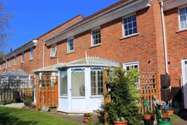  Image of 2 bedroom Retirement Property for sale in Hills Place Horsham RH12 at Horsham, RH12 1XT