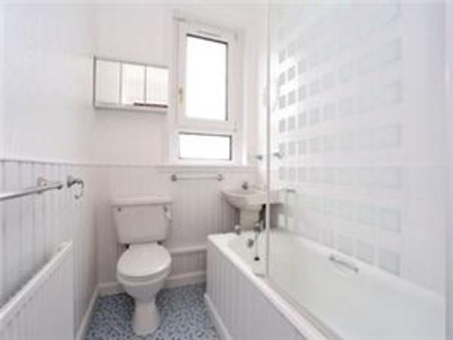  Image of 2 bedroom Flat to rent in Hilton Road Woodside Aberdeen AB24 at Hilton Aberdeen Aberdeen, AB24 4HT