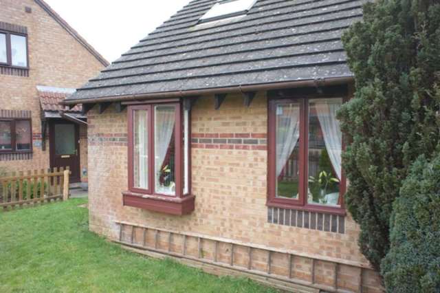  Image of 1 bedroom Detached house to rent in Holm Way Bicester OX26 at Holm Way Southwold Bicester, OX26 3YL