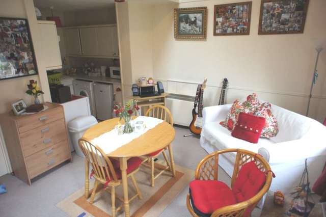  Image of 1 bedroom Detached house to rent in Holm Way Bicester OX26 at Holm Way Southwold Bicester, OX26 3YL