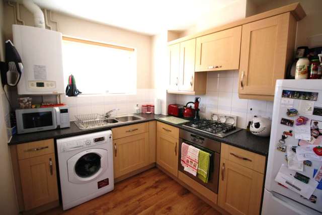  Image of 2 bedroom Apartment to rent in Holman Court Ipswich IP2 at Holman Court  Ipswich, IP2 0ES
