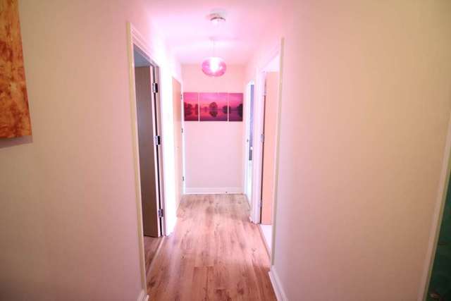  Image of 2 bedroom Apartment to rent in Holman Court Ipswich IP2 at Holman Court  Ipswich, IP2 0ES