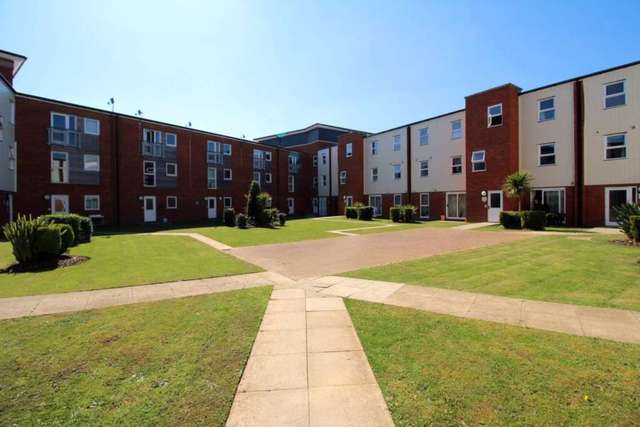  Image of 2 bedroom Apartment to rent in Holman Court Ipswich IP2 at Holman Court  Ipswich, IP2 0ES