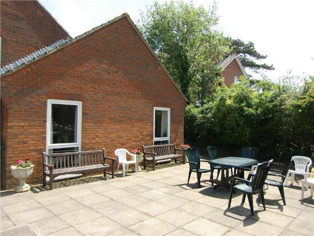  Image of 1 bedroom Apartment to rent in Sylvan Way Bognor Regis PO21 at Homecroft House Sylvan Way Bognor Regis, PO21 2NQ