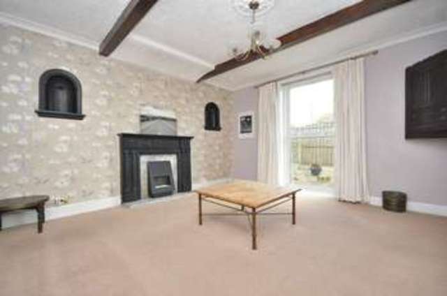  Image of 4 bedroom Detached house to rent in Horbury Road Wakefield WF2 at Horbury Road  Wakefield, WF2 8RE
