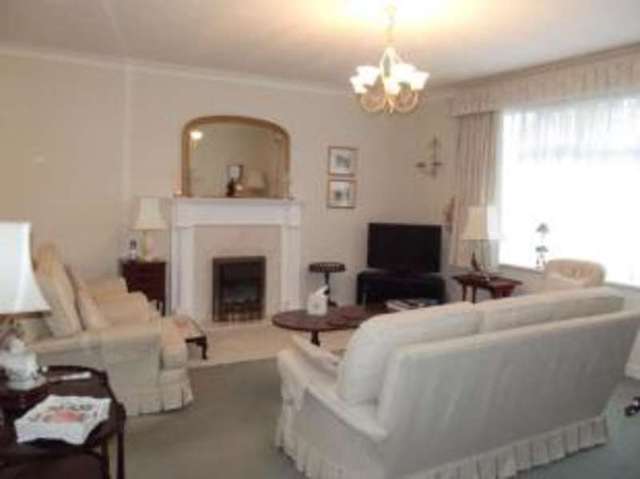  Image of 3 bedroom Bungalow for sale in Humberston Road Nottingham NG8 at Wollaton Nottingham. Bilborough, NG8 2SZ