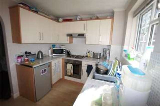  Image of 2 bedroom End of Terrace to rent in Hungerford Close Sandhurst GU47 at Sandhurst Berkshire Sandhurst, GU47 9RY