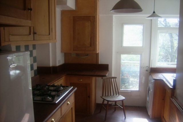  Image of 3 bedroom Apartment to rent in Hunmanby Avenue Hulme Manchester M15 at HUNMANBY AVENUE HULME M15 5FE MANCHESTER M15 5FE, M15 5FE