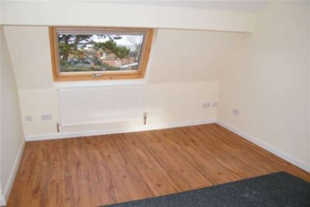  Image of 2 bedroom Flat to rent in Westgate Hunstanton PE36 at Hunstanton, PE36 5AL