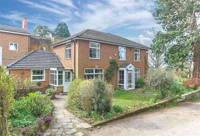  Image of 4 bedroom Detached house for sale in Walnut Lane Finstall Bromsgrove B60 at Finstall Park Walnut Lane Bromsgrove, B60 3BU