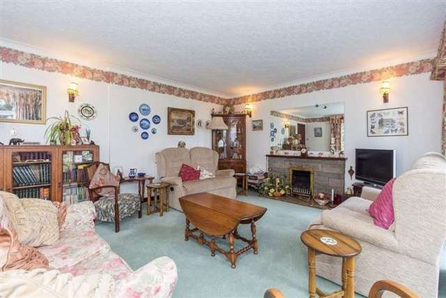  Image of 4 bedroom Detached house for sale in Walnut Lane Finstall Bromsgrove B60 at Finstall Park Walnut Lane Bromsgrove, B60 3BU