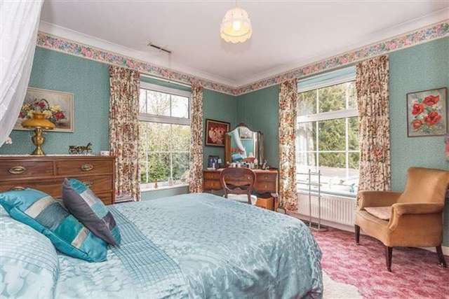  Image of 4 bedroom Detached house for sale in Walnut Lane Finstall Bromsgrove B60 at Finstall Park Walnut Lane Bromsgrove, B60 3BU