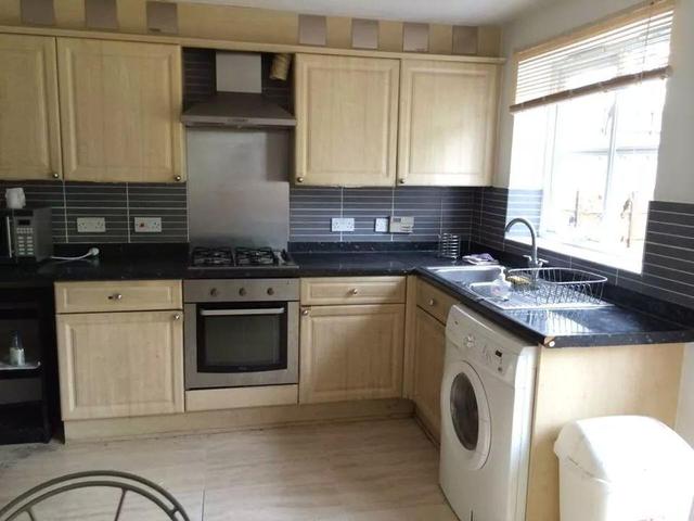  Image of 4 bedroom Semi-Detached house to rent in Huntsman Road Manchester M9 at Moston  Manchester, M9 4QP