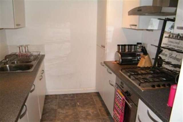  Image of 2 bedroom Flat to rent in Maxwell Street Glasgow G1 at Glasgow, G1 4EP