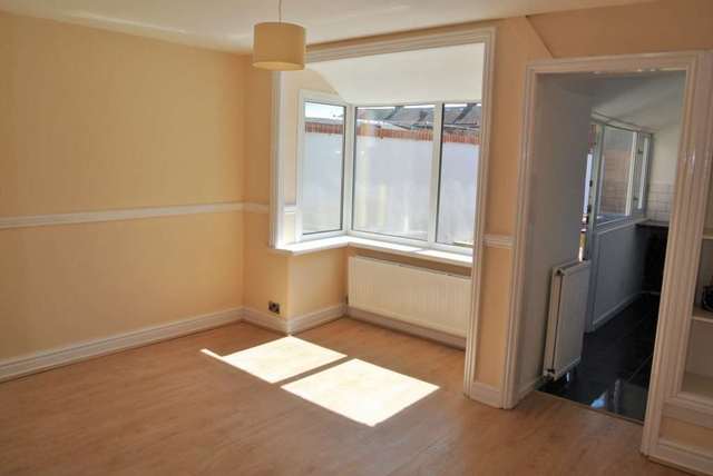  Image of 2 bedroom Detached house to rent in Ivy Avenue Blackpool FY4 at Ivy Avenue  Blackpool, FY4 3QG