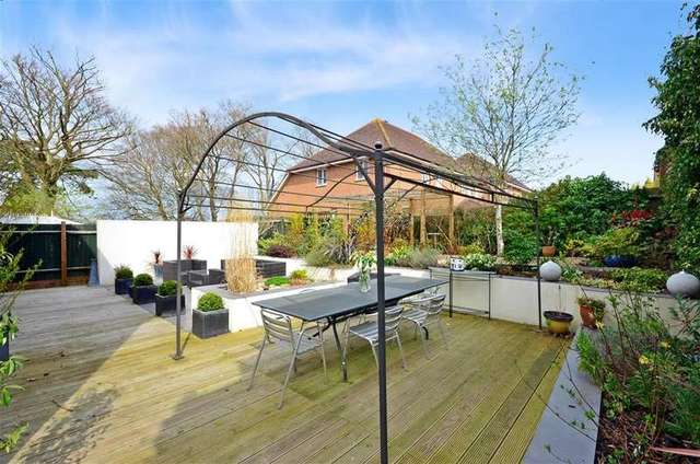  Image of 4 bedroom Detached house for sale in Jasmine Close Chartham Canterbury CT4 at Chartham Canterbury Canterbury, CT4 7TF