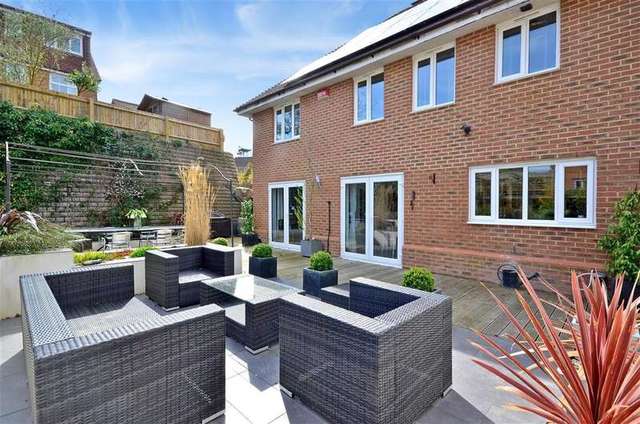  Image of 4 bedroom Detached house for sale in Jasmine Close Chartham Canterbury CT4 at Chartham Canterbury Canterbury, CT4 7TF