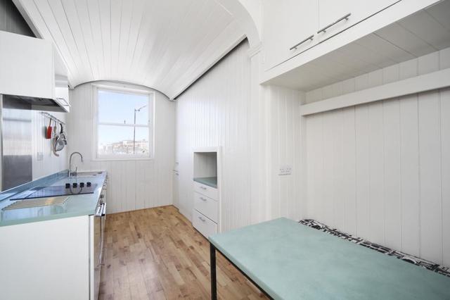  Image of Studio flat for sale in Jubilee Place London SW3 at Joubert Mansions  Jubilee Place, SW3 3TH