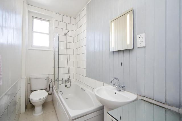  Image of Studio flat for sale in Jubilee Place London SW3 at Joubert Mansions  Jubilee Place, SW3 3TH