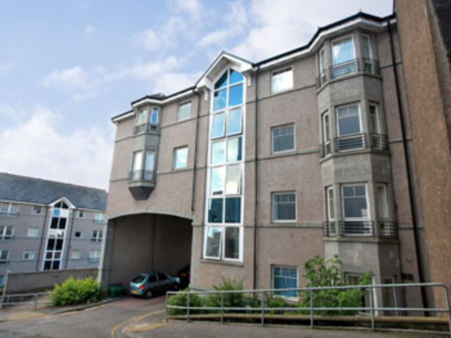 Image of 2 bedroom Flat to rent in Justice Mill Brae Aberdeen AB11 at City Centre Aberdeen Aberdeen, AB11 6EY