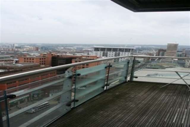  Image of 2 bedroom Flat to rent in Albion Street Leeds LS2 at Leeds, LS2 8ES
