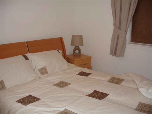  Image of 2 bedroom Flat to rent in Kaims Terrace Livingston EH54 at Livingston West Lothian West Lothian, EH54 7EX