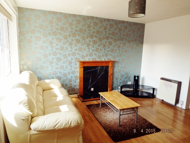  Image of 2 bedroom Flat to rent in Kersiebank Avenue Grangemouth FK3 at Grangemouth Falkirk Falkirk, FK3 0LY