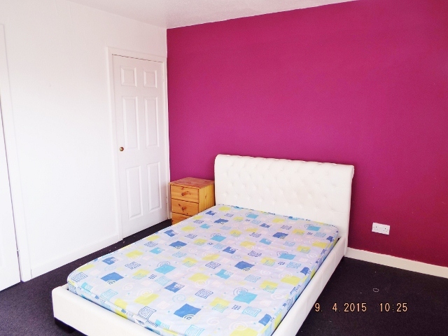  Image of 2 bedroom Flat to rent in Kersiebank Avenue Grangemouth FK3 at Grangemouth Falkirk Falkirk, FK3 0LY