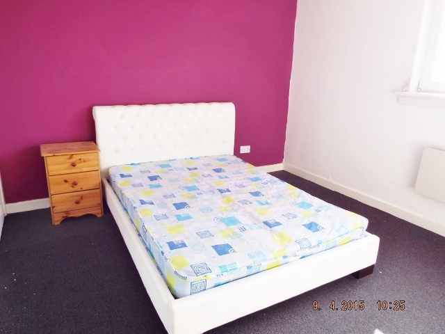  Image of 2 bedroom Flat to rent in Kersiebank Avenue Grangemouth FK3 at Grangemouth Falkirk Falkirk, FK3 0LY