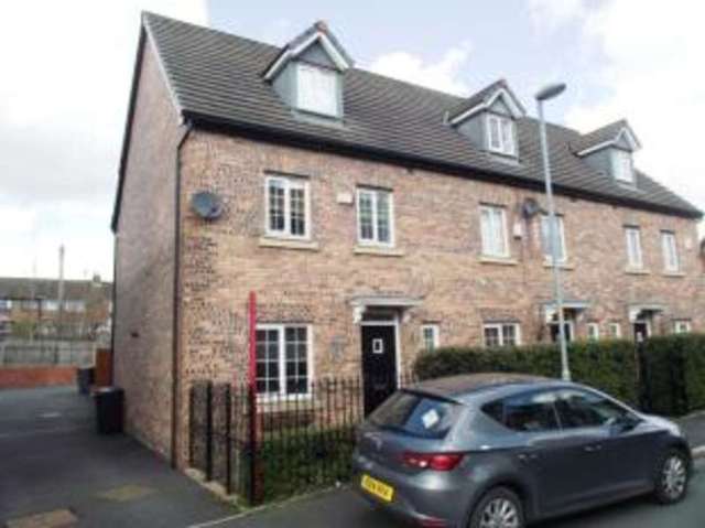  Image of 4 bedroom End of Terrace for sale in Kestrel Close Hyde SK14 at Hyde Greater Manchester Hyde, SK14 4FZ