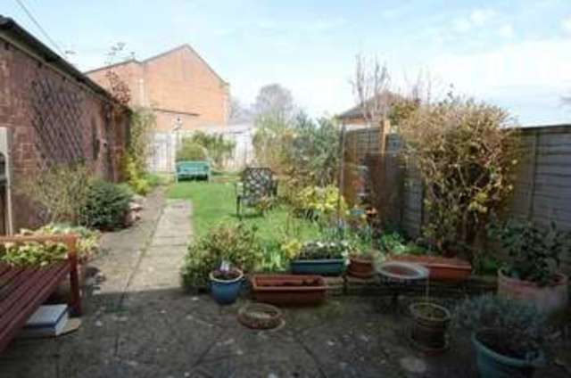  Image of 3 bedroom Semi-Detached house for sale in South Avenue Kidlington OX5 at South Avenue  Kidlington, OX5 1DG