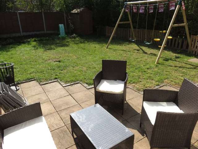 Image of 3 bedroom Town House to rent in Kinver Avenue Willenhall WV12 at Willenhall, WV12 4LS