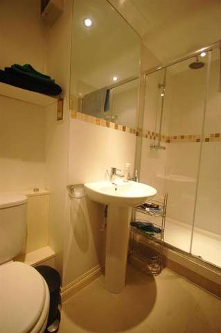  Image of 5 bedroom Terraced house to rent in Lansdowne Close London SW20 at Cottenham Park, SW20 8AS