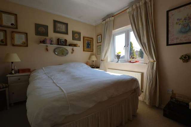  Image of 3 bedroom Semi-Detached house for sale in Larchside Close Spencers Wood Reading RG7 at Spencers Wood  Reading, RG7 1DS