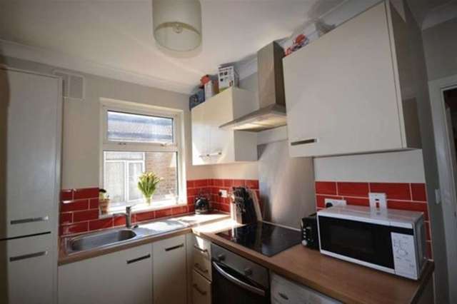 Image of 2 bedroom Flat for sale in Lea Bridge Road London E10 at London, E10 7DT
