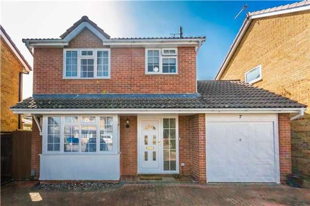  Image of 3 bedroom Detached house for sale in Lemur Drive Cherry Hinton Cambridge CB1 at Cherry Hinton, Cambridge, CB1 9XZ