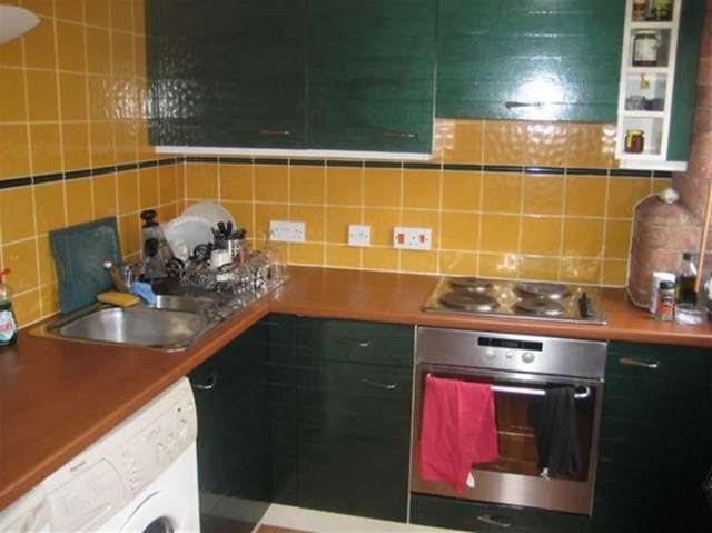  Image of 1 bedroom Flat to rent in Fairfield Road London E3 at Bow Quarter, E3 2UH
