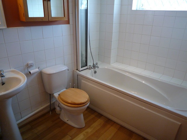  Image of 1 bedroom Detached house to rent in Leybourne Close Pease Pottage Crawley RH11 at Tollgate Hill  Crawley, RH11 9QX