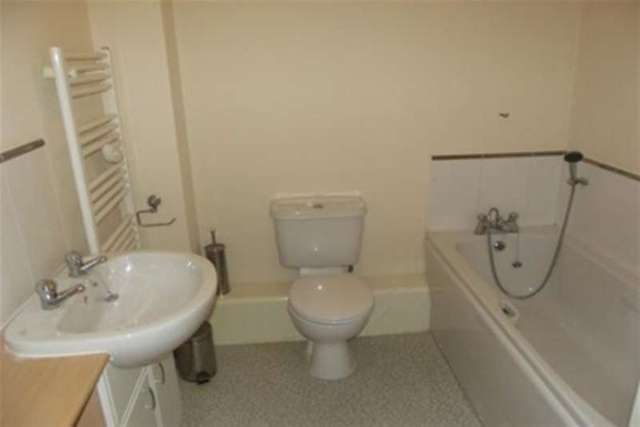  Image of 2 bedroom Flat to rent in Clough Close Middlesbrough TS5 at Middlesbrough, TS5 5DW
