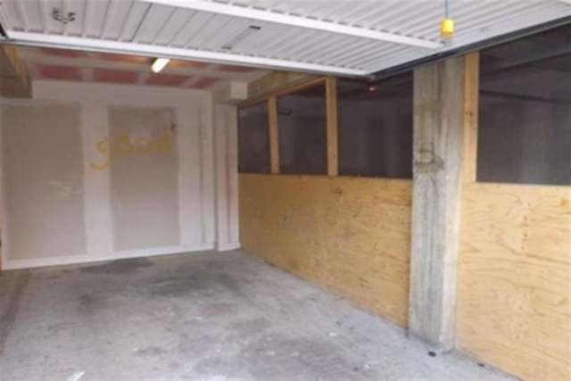  Image of 2 bedroom Flat to rent in Little Hackets Havant PO9 at Havant, PO9 5AU
