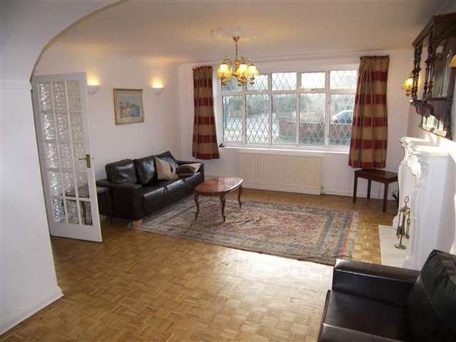  Image of 3 bedroom Detached house to rent in Littleton Road Harrow-on-the-Hill Harrow HA1 at Harrow on the Hill, HA1 3SY