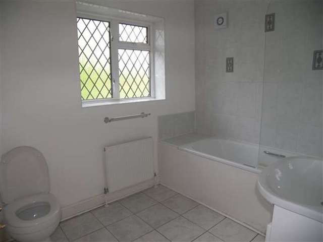  Image of 3 bedroom Detached house to rent in Littleton Road Harrow-on-the-Hill Harrow HA1 at Harrow on the Hill, HA1 3SY