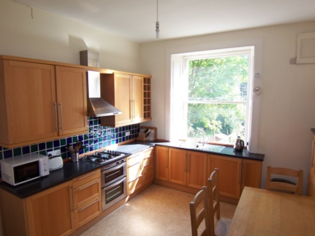  Image of 3 bedroom Flat to rent in Livingstone Place Edinburgh EH9 at Sciennes Edinburgh Edinburgh, EH9 1PB