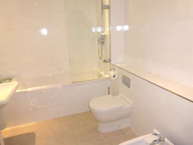  Image of 3 bedroom Penthouse for sale in Locks Common Road Porthcawl CF36 at Porthcawl  Porthcawl, CF36 3HU