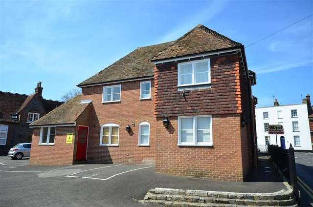  Image of 2 bedroom Apartment for sale in London Road Canterbury CT2 at Canterbury Kent Canterbury, CT2 8LU