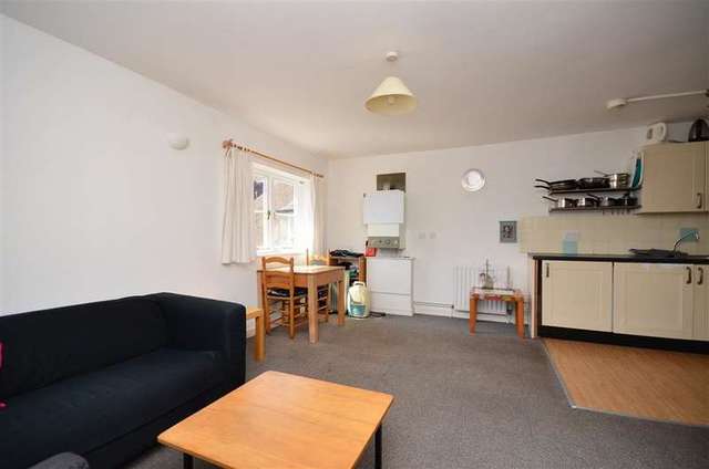  Image of 2 bedroom Apartment for sale in London Road Canterbury CT2 at Canterbury Kent Canterbury, CT2 8LU