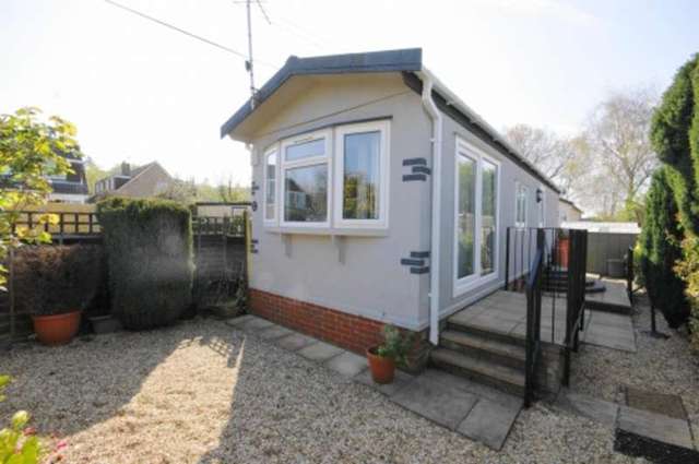  Image of 2 bedroom Bungalow for sale in London Tavern Caravan Site Linford Road Ringwood BH24 at Ringwood  Ringwood, BH24 1UA