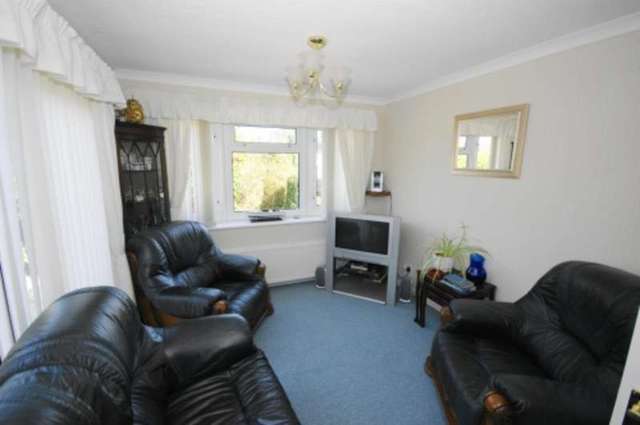  Image of 2 bedroom Bungalow for sale in London Tavern Caravan Site Linford Road Ringwood BH24 at Ringwood  Ringwood, BH24 1UA