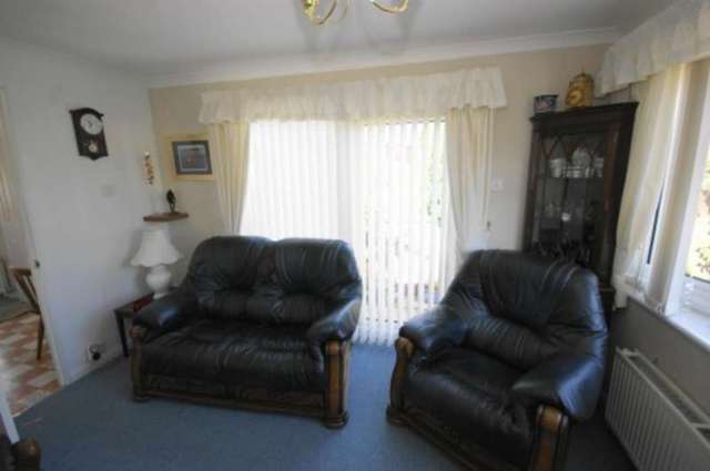  Image of 2 bedroom Bungalow for sale in London Tavern Caravan Site Linford Road Ringwood BH24 at Ringwood  Ringwood, BH24 1UA