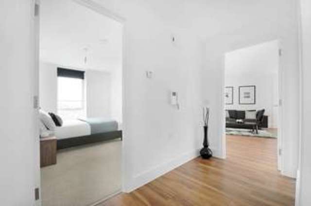  Image of 2 bedroom Flat to rent in Loudoun Road London NW8 at Swiss Cottage London St John